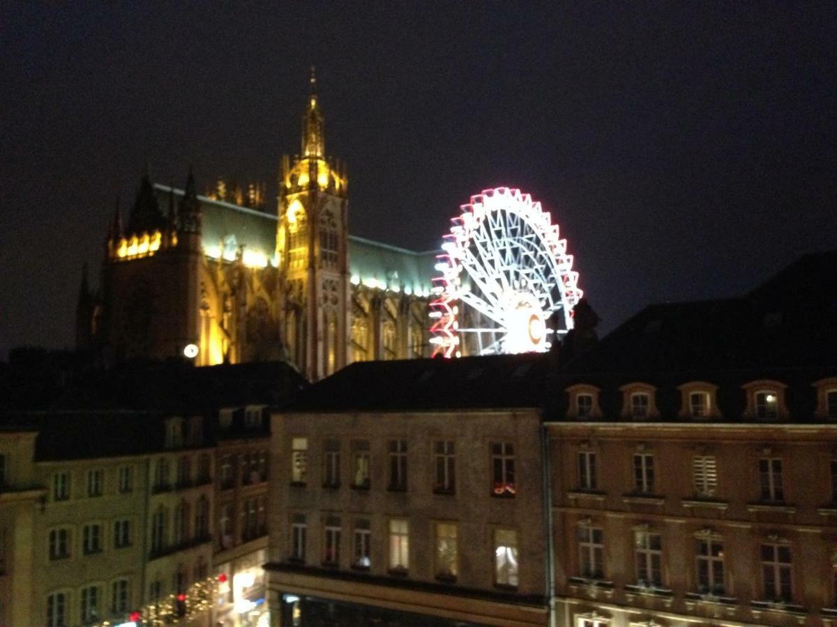 Grand Appartement Vue Cathedrale Metz Exterior photo